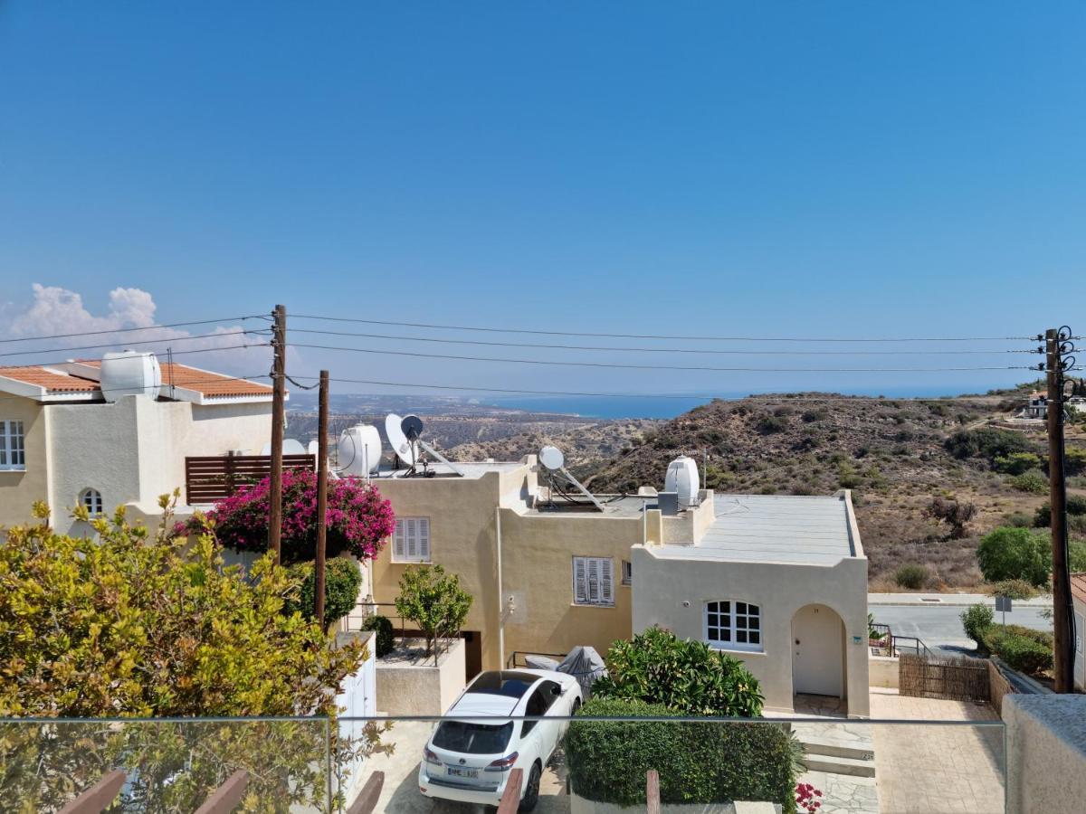 הוילה פיסורי Gorgeous Seaview House מראה חיצוני תמונה